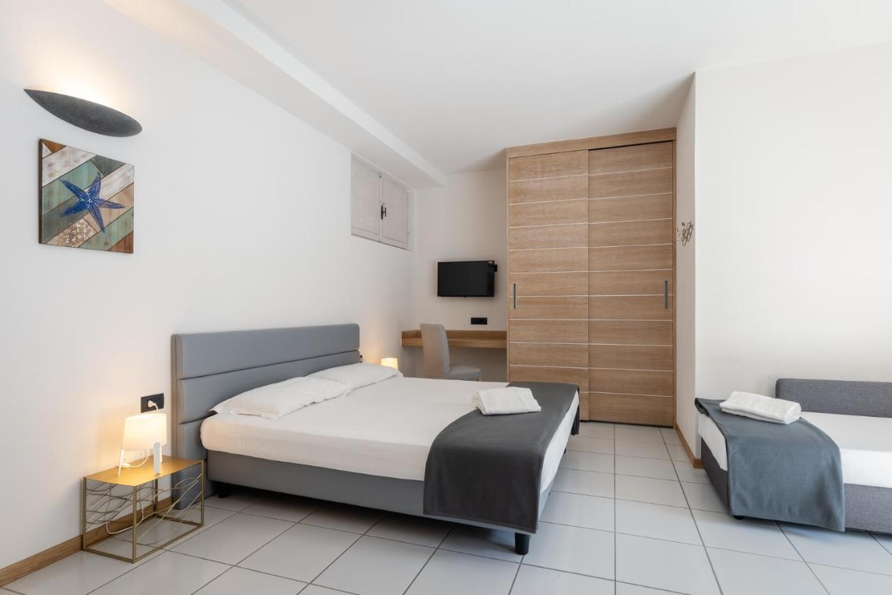 Hotel Delfino Procchio  Dış mekan fotoğraf